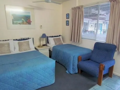 ***  Ayr Max Motel Australia