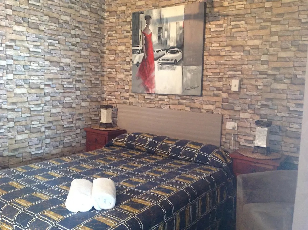 Ayr Max Motel